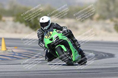 media/Jan-15-2026-Racers Edge (Thu) [[dfebeb70ab]]/3-B Group/Session 4 (Turn 5)/